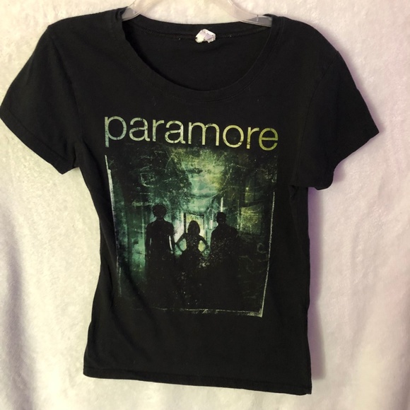 paramore shirt hot topic